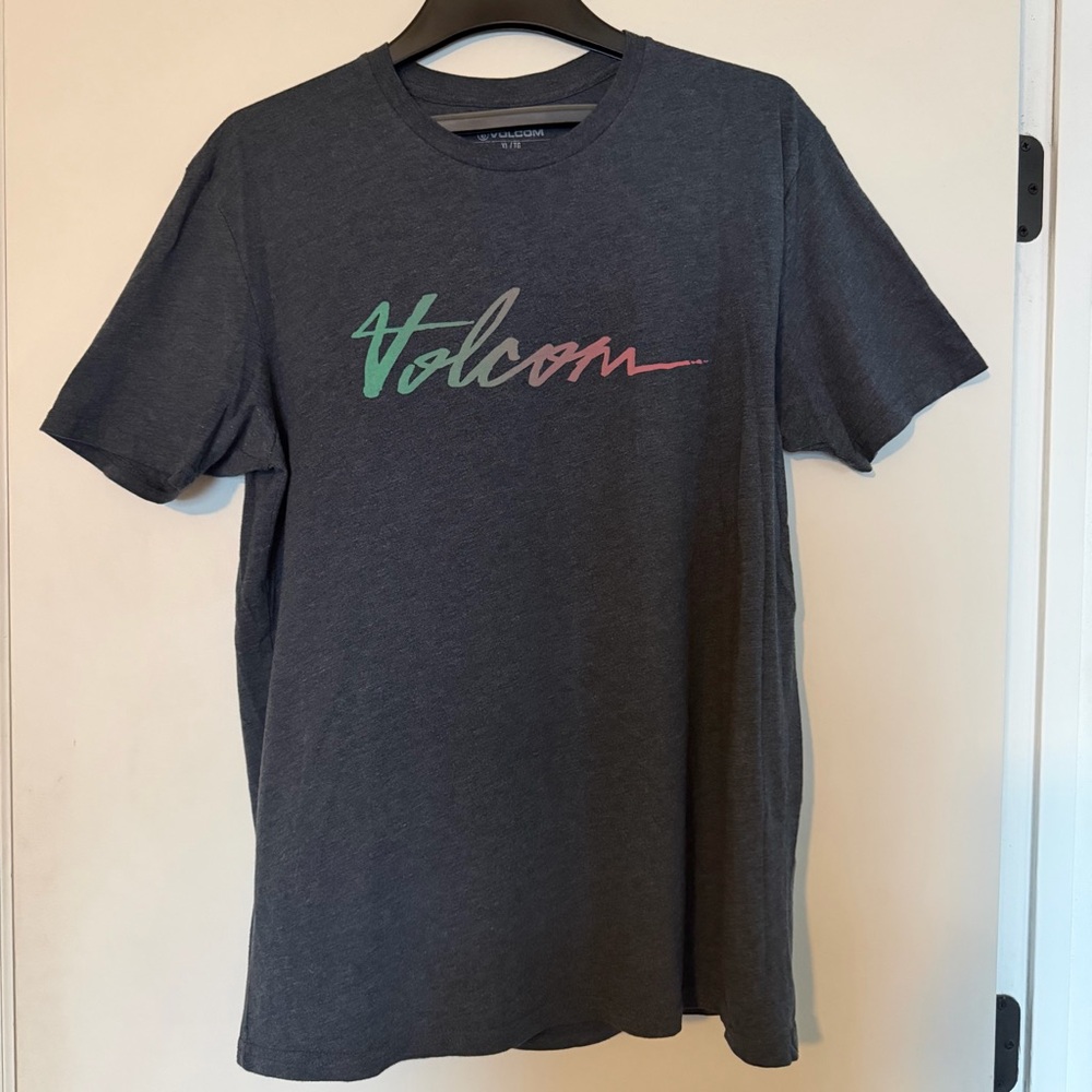 Volcom Men's XL Charcoal Tee with Multicolor Logo